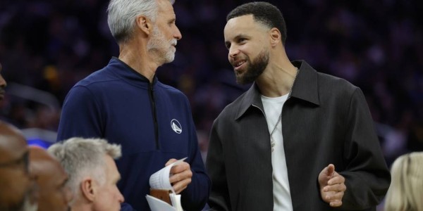 曝库里至少再缺席五场比赛 将在10天后接受评估