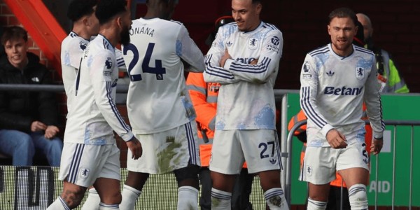 英超第3翻车，2场丢掉5分，埃梅里怒了，争冠希望接近破灭